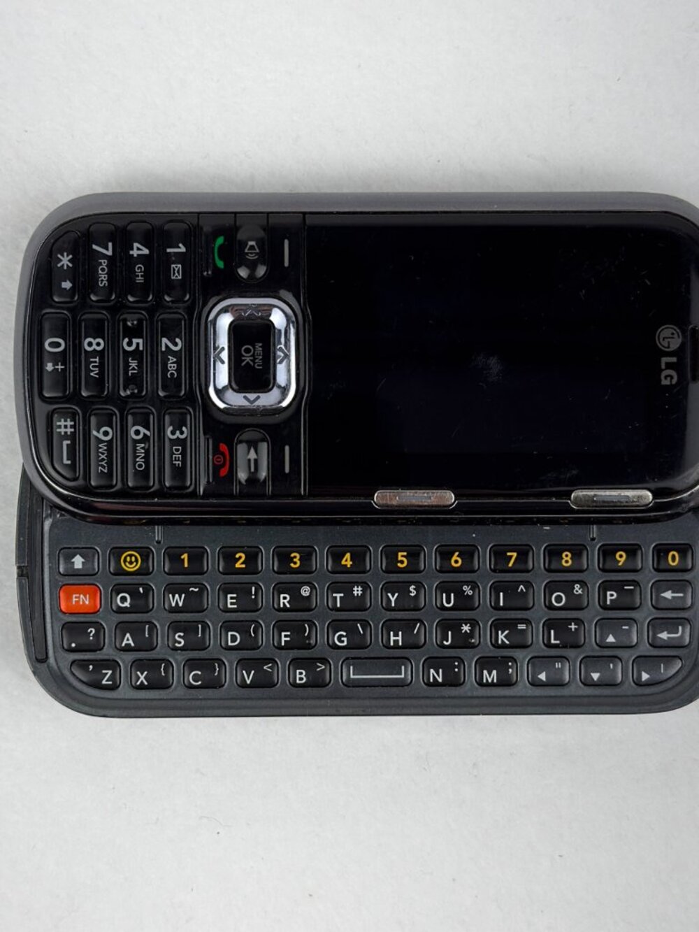 LG Rumor 2 LG265 Slider Phone Black Gray QWERTY Keyboard‎ Vintage No Battery